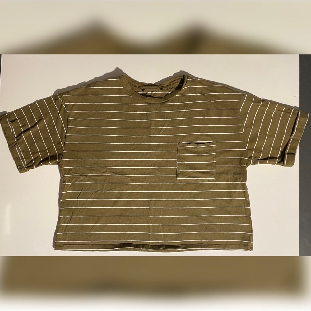 🧡5/$15 forever21 boxy striped pocket tee, M